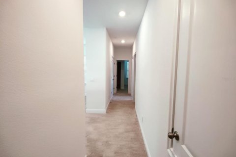 Villa ou maison à louer à Orlando, Floride: 4 chambres, 246.19 m2 № 2167838 - photo 28