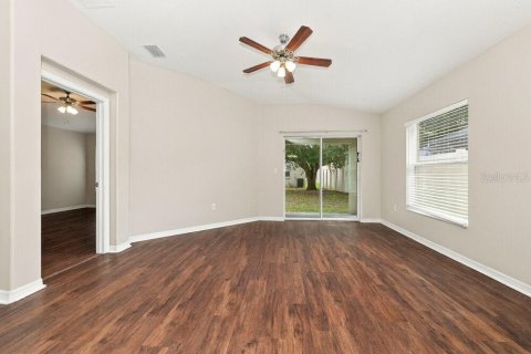 Villa ou maison à louer à Ruskin, Floride: 3 chambres, 137.96 m2 № 2407093 - photo 4