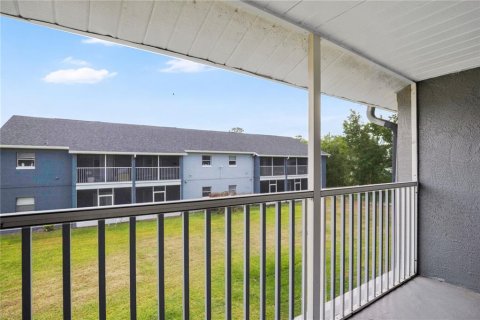 Condominio en alquiler en Orlando, Florida, 2 dormitorios, 93.46 m2 № 2123115 - foto 21