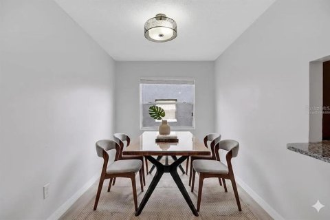 Condominio en alquiler en Orlando, Florida, 2 dormitorios, 93.46 m2 № 2123115 - foto 6