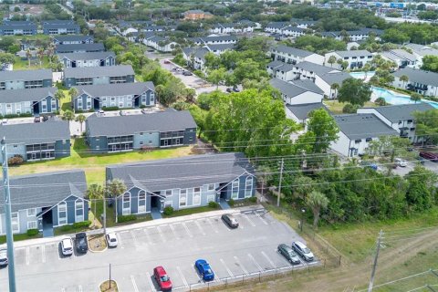 Condominio en alquiler en Orlando, Florida, 2 dormitorios, 93.46 m2 № 2123115 - foto 25
