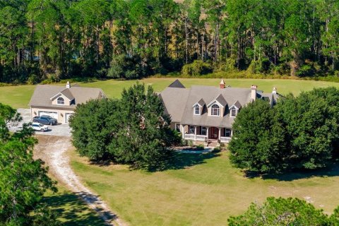 Casa en alquiler en Howey-in-the-Hills, Florida, 6 dormitorios, 632.85 m2 № 1906129 - foto 1