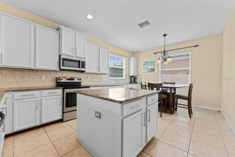 Casa en venta en Riverview, Florida, 5 dormitorios, 347.18 m2 № 2093809 - foto 12