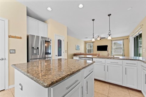 Casa en venta en Riverview, Florida, 5 dormitorios, 347.18 m2 № 2093809 - foto 13