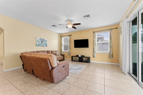 Casa en venta en Riverview, Florida, 5 dormitorios, 347.18 m2 № 2093809 - foto 15