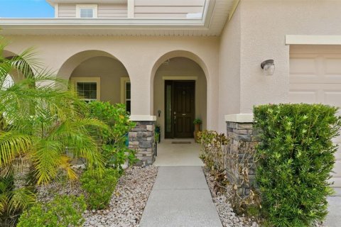 Casa en venta en Riverview, Florida, 5 dormitorios, 347.18 m2 № 2093809 - foto 4