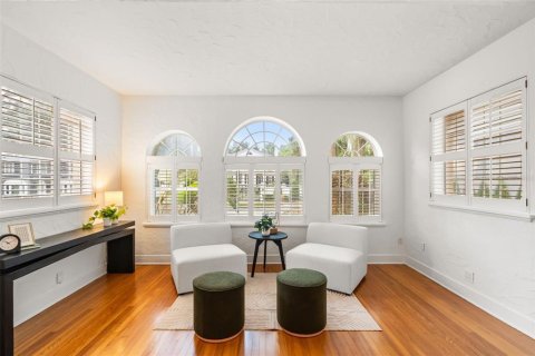 Casa en venta en Orlando, Florida, 4 dormitorios, 196.21 m2 № 2206462 - foto 15