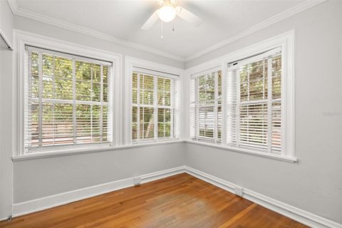 Casa en venta en Orlando, Florida, 4 dormitorios, 196.21 m2 № 2206462 - foto 2