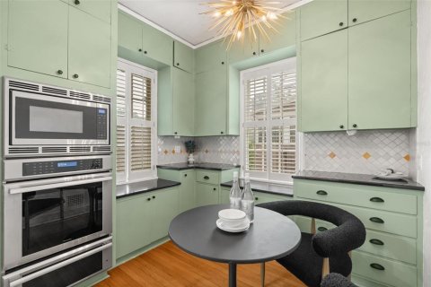 Casa en venta en Orlando, Florida, 4 dormitorios, 196.21 m2 № 2206462 - foto 18