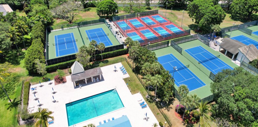 Condo in Coconut Creek, Florida, 2 bedrooms № 1170992