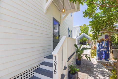 Villa ou maison à vendre à Key West, Floride: 4 chambres, 200.67 m2 № 2270398 - photo 4