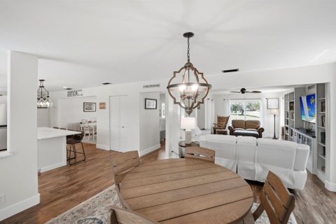 Casa en venta en St. Lucie, Florida, 4 dormitorios, 228.35 m2 № 2177055 - foto 24