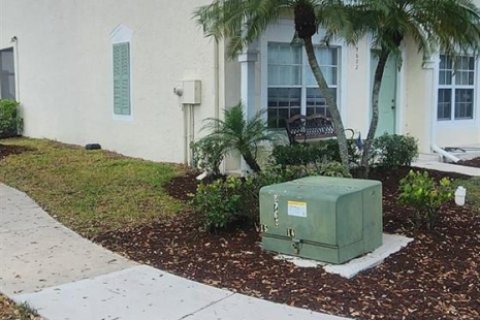 Townhouse in Coral Springs, Florida 3 bedrooms, 108.7 sq.m. № 2089382 - photo 3