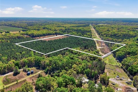 Terreno en Archer, Florida № 2198564
