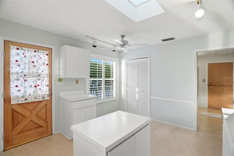 House in Palm Harbor, Florida 2 bedrooms, 144 sq.m. № 2233407 - photo 22