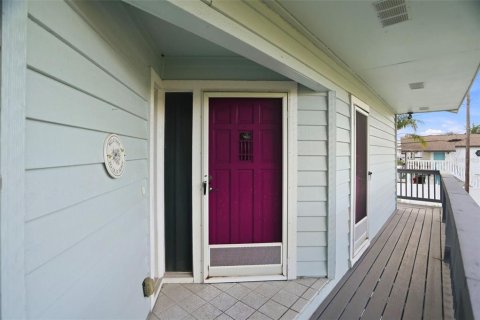 House in Palm Harbor, Florida 2 bedrooms, 144 sq.m. № 2233407 - photo 7