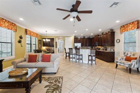 Villa ou maison à vendre à Four Corners, Floride: 5 chambres, 292.64 m2 № 2414868 - photo 2