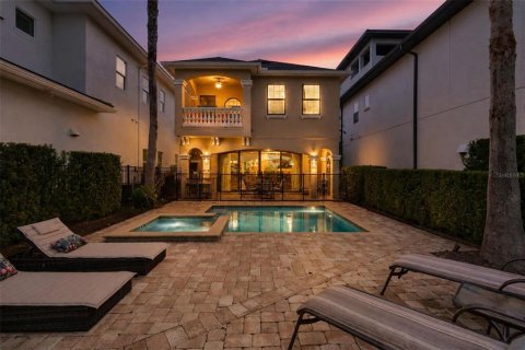 Villa ou maison à vendre à Four Corners, Floride: 5 chambres, 292.64 m2 № 2414868 - photo 9
