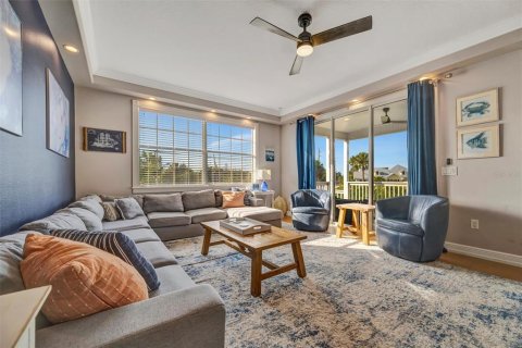 Villa ou maison à vendre à Holmes Beach, Floride: 4 chambres, 234.49 m2 № 2400896 - photo 9