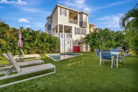 Villa ou maison à vendre à Holmes Beach, Floride: 4 chambres, 234.49 m2 № 2400896 - photo 5
