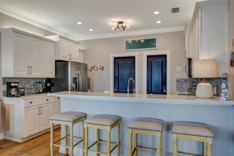 Villa ou maison à vendre à Holmes Beach, Floride: 4 chambres, 234.49 m2 № 2400896 - photo 23