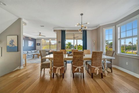 Villa ou maison à vendre à Holmes Beach, Floride: 4 chambres, 234.49 m2 № 2400896 - photo 28