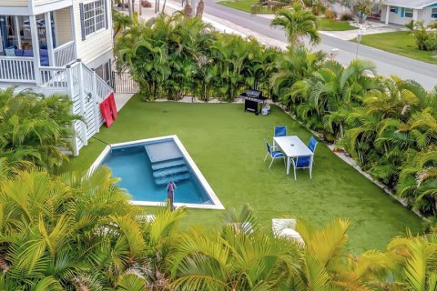 Villa ou maison à vendre à Holmes Beach, Floride: 4 chambres, 234.49 m2 № 2400896 - photo 4