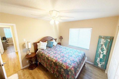 House in Coral Springs, Florida 3 bedrooms, 158.86 sq.m. № 2253032 - photo 30