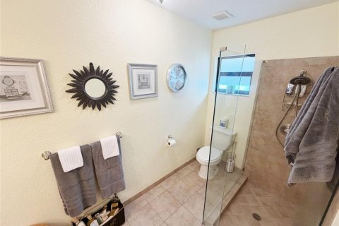 House in Coral Springs, Florida 3 bedrooms, 158.86 sq.m. № 2253032 - photo 24