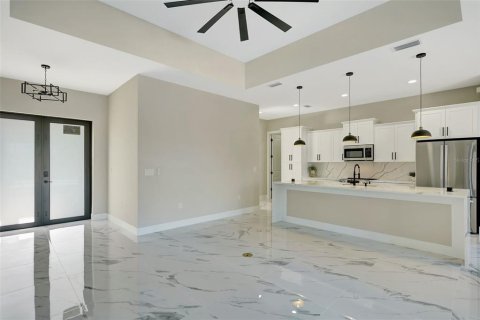 House in Rotonda, Florida 4 bedrooms, 163.51 sq.m. № 1273175 - photo 20