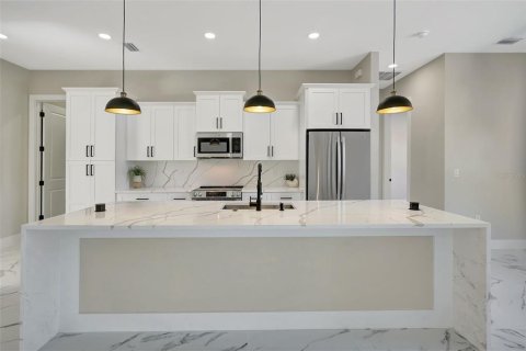 House in Rotonda, Florida 4 bedrooms, 163.51 sq.m. № 1273175 - photo 8