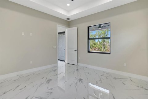 House in Rotonda, Florida 4 bedrooms, 163.51 sq.m. № 1273175 - photo 24
