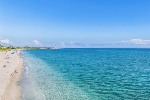 Купить кондоминиум в Помпано-Бич, Флорида 2 спальни, 117.06м2, № 1975784 - фото 20