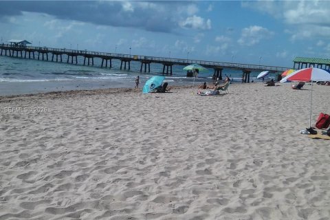Condominio en alquiler en Fort Lauderdale, Florida, 2 dormitorios, 86.21 m2 № 2074951 - foto 20
