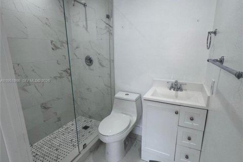 Touwnhouse à vendre à Miami, Floride: 2 chambres, 88.63 m2 № 2006124 - photo 21