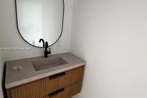 Touwnhouse à vendre à Miami, Floride: 4 chambres, 276.85 m2 № 2057918 - photo 13