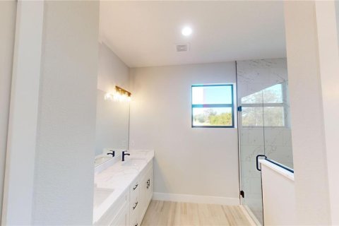Купить виллу или дом в Порт-Шарлотт, Флорида 6 комнат, 175.03м2, № 1721570 - фото 19