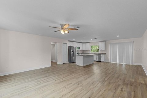 House in Williston, Florida 3 bedrooms, 125.05 sq.m. № 1721658 - photo 6