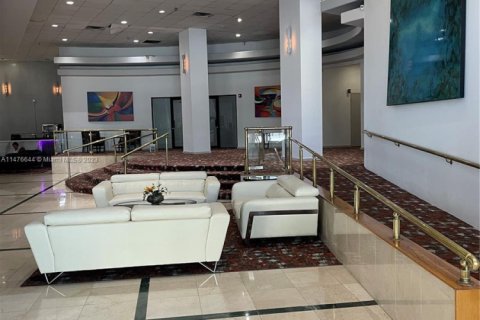 Copropriété à vendre à Miami Beach, Floride: 37.16 m2 № 1951429 - photo 9