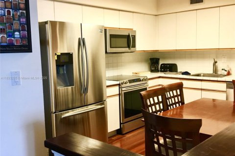 Condo in Aventura, Florida, 2 bedrooms  № 1814910 - photo 2