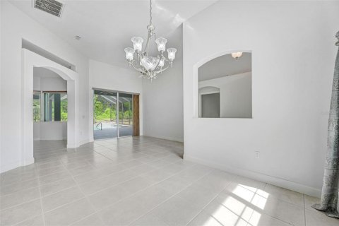 Casa en venta en Titusville, Florida, 3 dormitorios, 267.56 m2 № 1894423 - foto 2