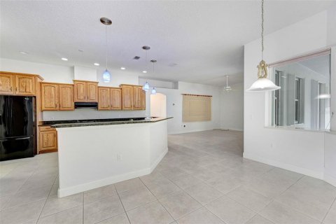 Casa en venta en Titusville, Florida, 3 dormitorios, 267.56 m2 № 1894423 - foto 4