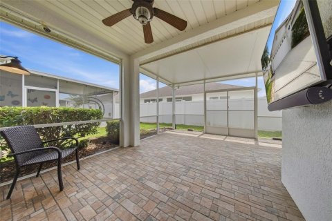 Villa ou maison à vendre à Wesley Chapel, Floride: 2 chambres, 127.46 m2 № 2137462 - photo 27