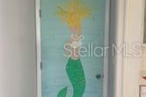 Condominio en alquiler en Saint Petersburg, Florida, 2 dormitorios, 90.12 m2 № 1901658 - foto 6