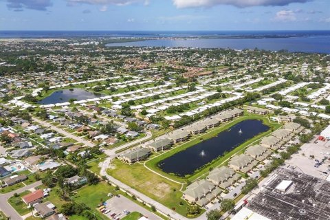 Condominio en venta en Bradenton, Florida, 3 dormitorios, 151.24 m2 № 1870261 - foto 27