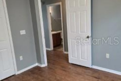 Adosado en alquiler en Brandon, Florida, 3 dormitorios, 154.68 m2 № 1813326 - foto 20