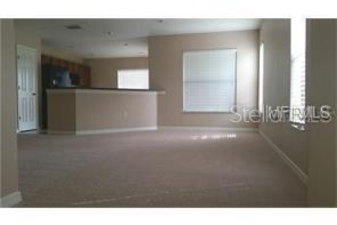 Adosado en alquiler en Brandon, Florida, 3 dormitorios, 154.68 m2 № 1813326 - foto 5