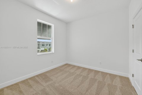 Adosado en alquiler en Jensen Beach, Florida, 3 dormitorios № 1983747 - foto 22