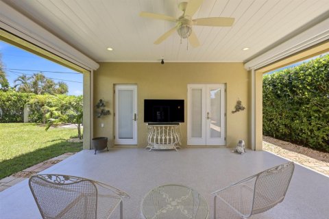 Villa ou maison à vendre à North Palm Beach, Floride: 3 chambres, 191.94 m2 № 2088094 - photo 17