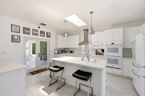 Villa ou maison à vendre à North Palm Beach, Floride: 3 chambres, 191.94 m2 № 2088094 - photo 5